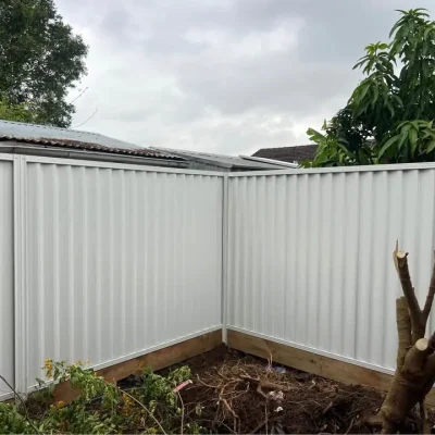 ballarat-colorbond-fence-surfmist